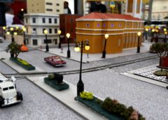 Shopping Cidade Norte recebe exposição de miniaturas na entrada principal
